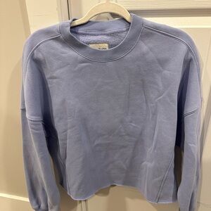 NWT Abercrombie and Fitch soft max essentials crop sweatshirt